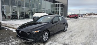 Mazda3 Sport GX 2025