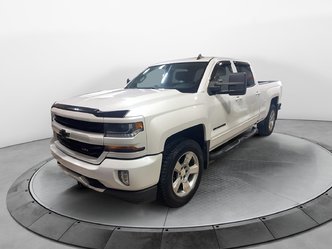 Chevrolet Silverado 1500 LT, v8 2017