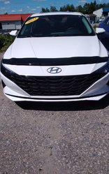 2023 Hyundai Elantra Preferred