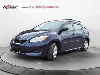 Toyota Matrix  2010