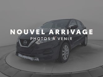 2020 Nissan Qashqai S