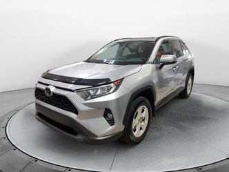 2021 Toyota RAV4 XLE, awd
