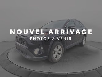 Toyota RAV4 XLE 2021