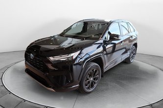 2022 Toyota RAV4 Hybrid SE
