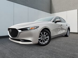 Mazda3 GS LUXE 2022