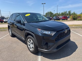 2022 Toyota RAV4 LE