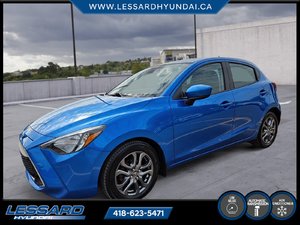 Yaris Hatchback XLE automatique.