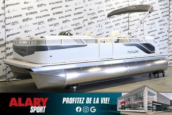 AVALON VENTURE 2180 QUAD LOUNGER + YAMAHA 70 HP 2025