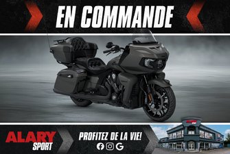 2025 Indian Pursuit Dark Horse Powerband