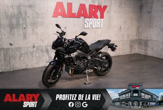 2025 Yamaha MT-10