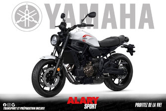 Yamaha XSR700  2024