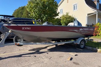 Crestliner FISH HAWK  2010