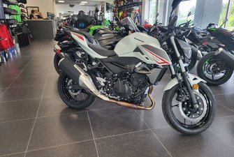 Kawasaki Z400 ABS  2022