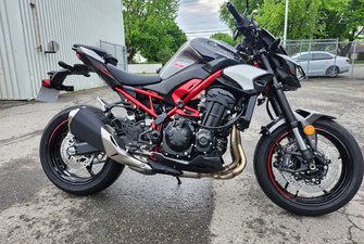 Kawasaki Z900 ABS 2025