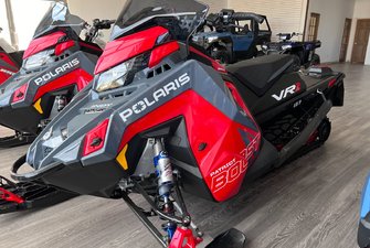 2024 Polaris INDY BOOST VR1 850 137 INDY RED & STEALTH GRAY