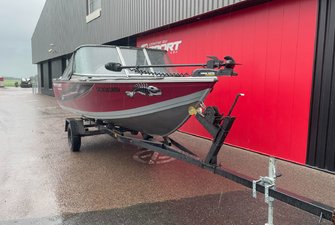 Crestliner Super Hawk  2013