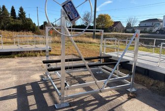 QUAI TECHNO QTD 1562 ELEVATEUR MOTOMARINE 1500LBS 62''  2026