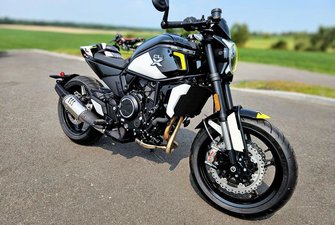 2024 CFMOTO 700 CL-X SPORT