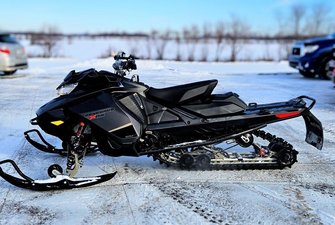 2020 Ski-Doo RENEGADE XRS 850