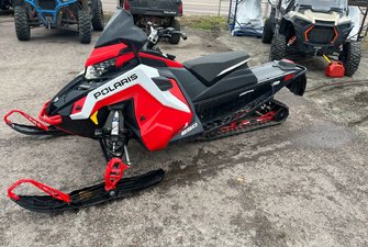 Polaris INDY VR1 850 MATRYX  2021