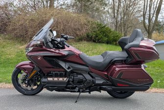 Honda Gold Wing Tour 50th Anniversaire DCT GL1800 TOUR DCT 2025