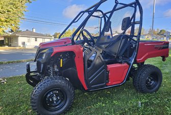 Honda PIONEER 520  2025