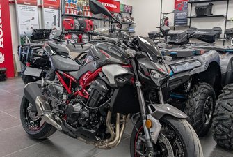 Kawasaki Z900 ABS 2025