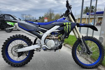 Yamaha YZ450  2022