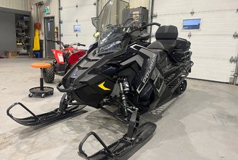 2023 Polaris 800 TITAN ADVENTURE 155 ES