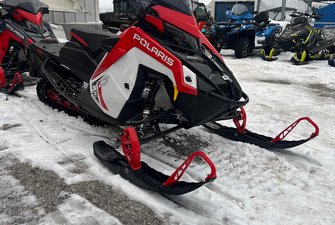 Polaris ProStar S4 INDY XC 137 Garantie 1 an 2023