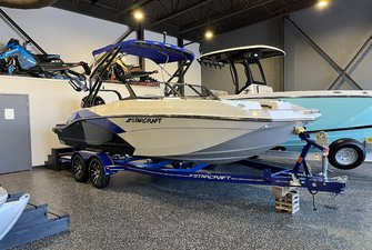 2023 Starcraft SVX210OB Wake edition