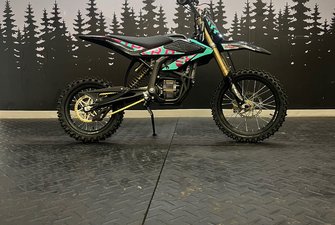 Surron Hyper Bee  2025