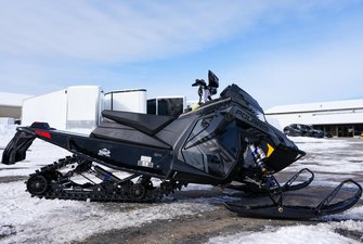 Polaris 9R INDY XCR 136  2025