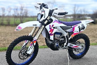 Yamaha YZ 450FX  2023