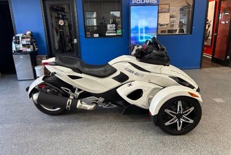 Can Am SPYDER RSS  2010