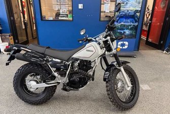 2025 Yamaha TW200