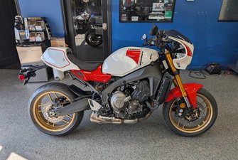 2025 Yamaha XSR 900