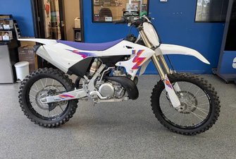 Yamaha YZ 250  2024
