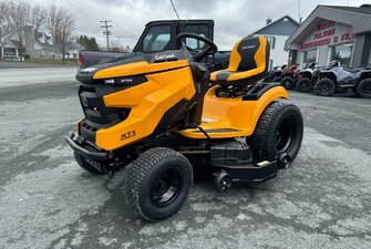 Cub Cadet XT1 ST54 FAB Tracteur à gazon  2024