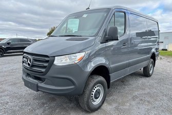 2024 Mercedes-Benz Sprinter 2500 144 Wheelbase Standard Roof AWD