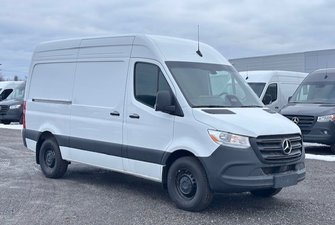 2025 Mercedes-Benz Sprinter Cargo Van 2500 Standard Roof I4 Diesel 144