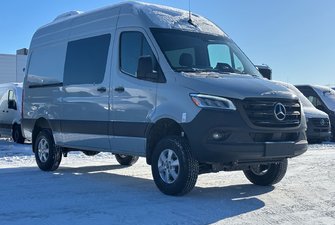 2025 Mercedes-Benz Sprinter Crew Van 2500 High Roof I4 Diesel HO 144 AWD