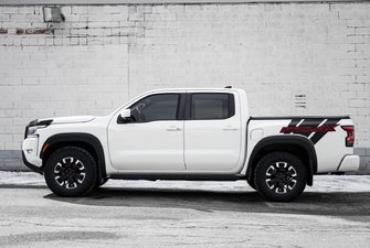 2023 Nissan Frontier PRO-4X