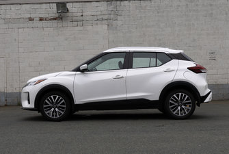 2021 Nissan Kicks SV CVT