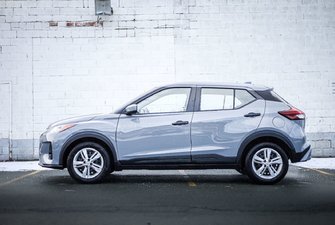 2021 Nissan Kicks S