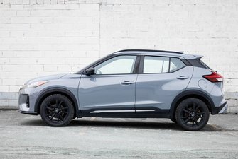 2021 Nissan Kicks SR
