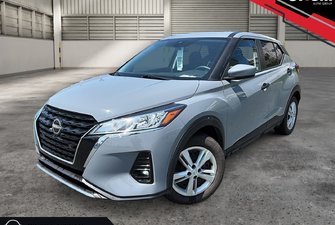 2022 Nissan Kicks S CVT