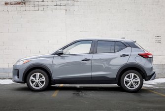 2022 Nissan Kicks S