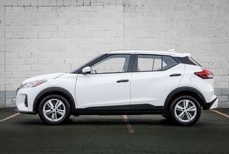 2023 Nissan Kicks S
