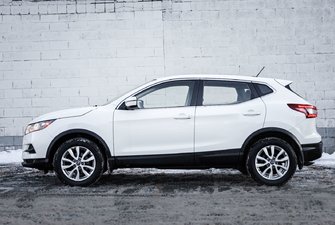 2021 Nissan Qashqai S